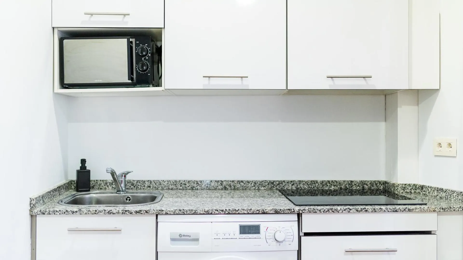 Wekey Homes, Centro Granada Catedral Apartment